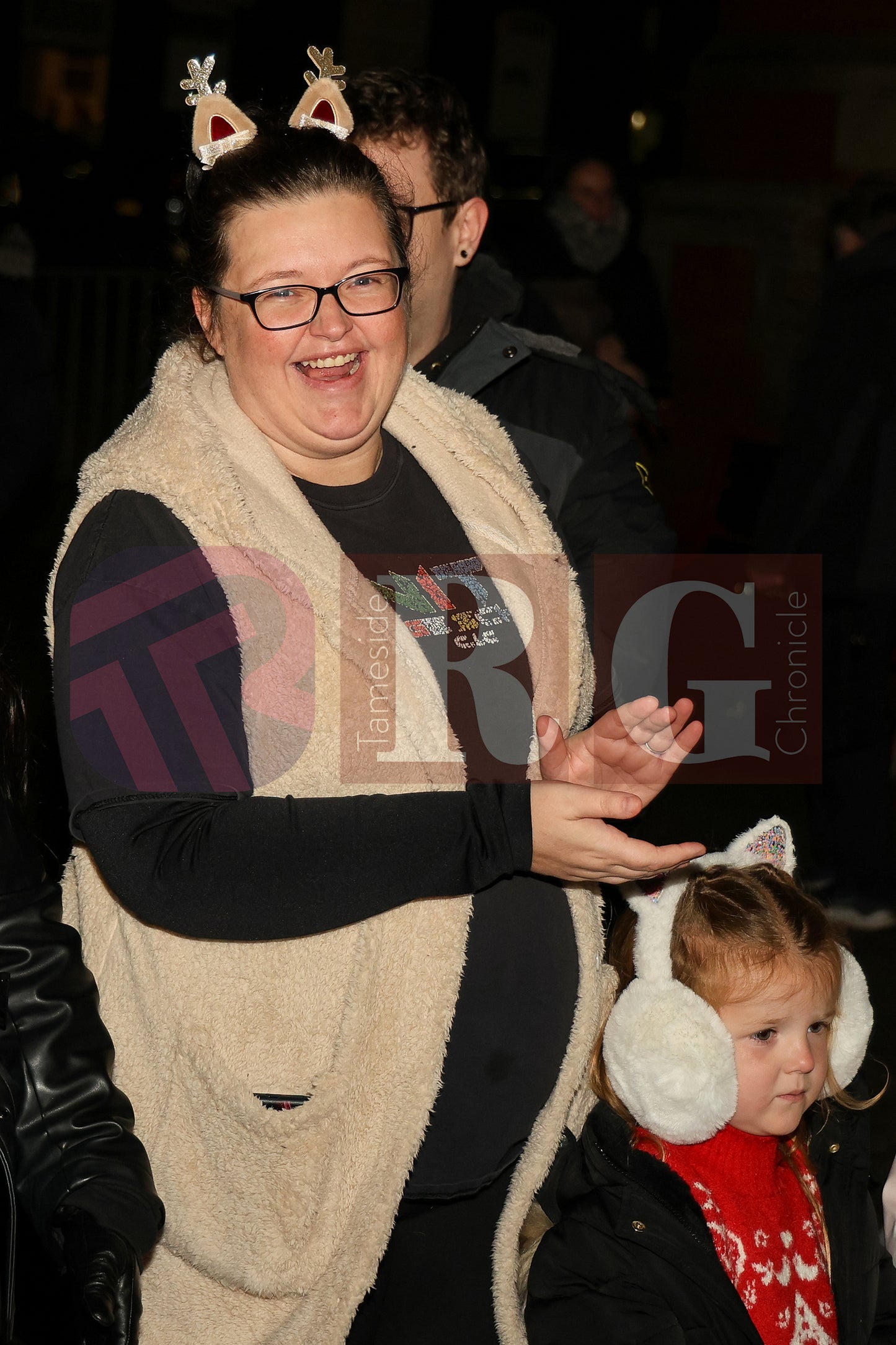 DUKINFIELD LIGHTS SWITCH ON (26).JPG