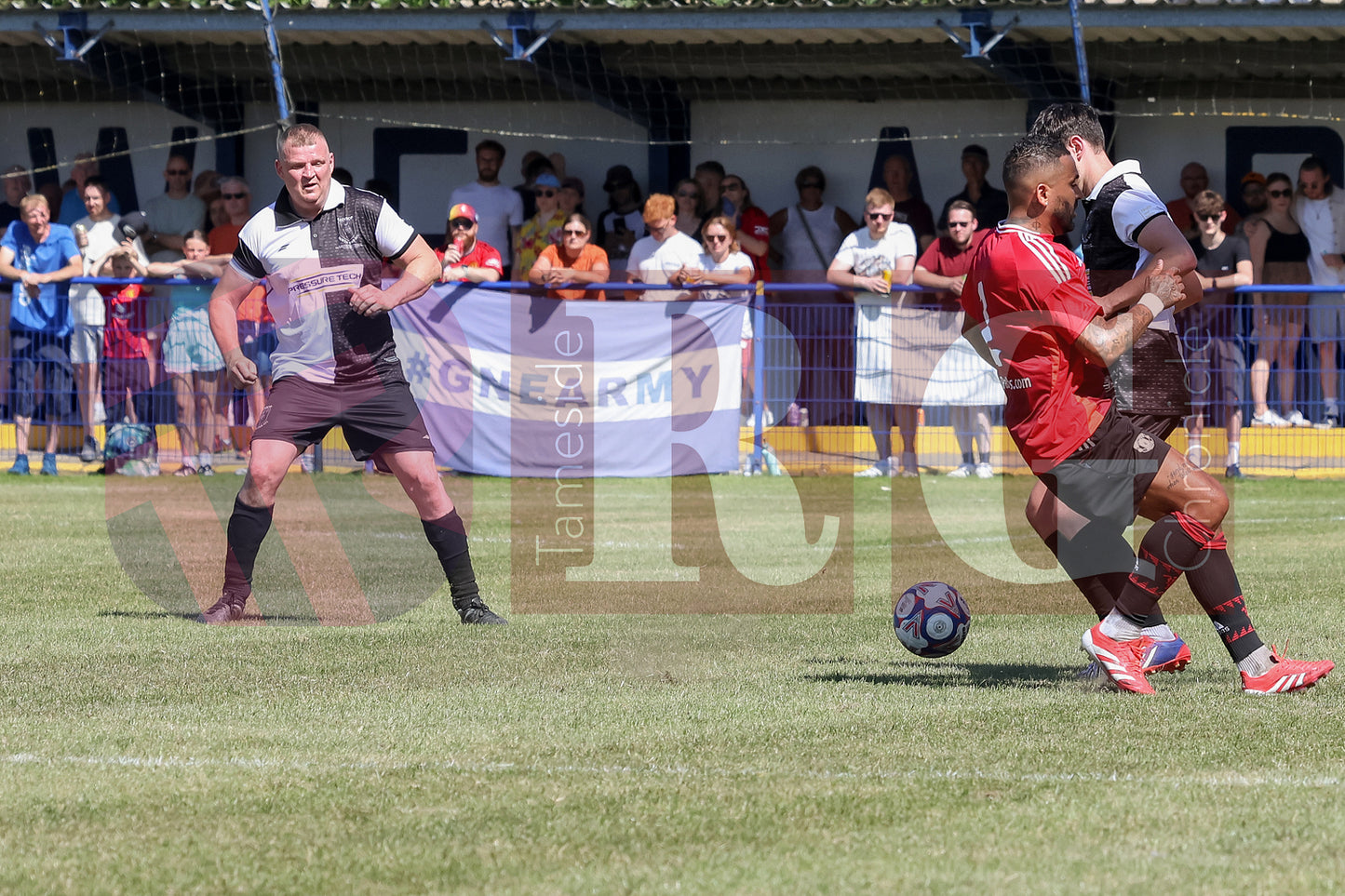 GLOSSOP NORTH EBD V UNITED LEGENDS (105).JPG