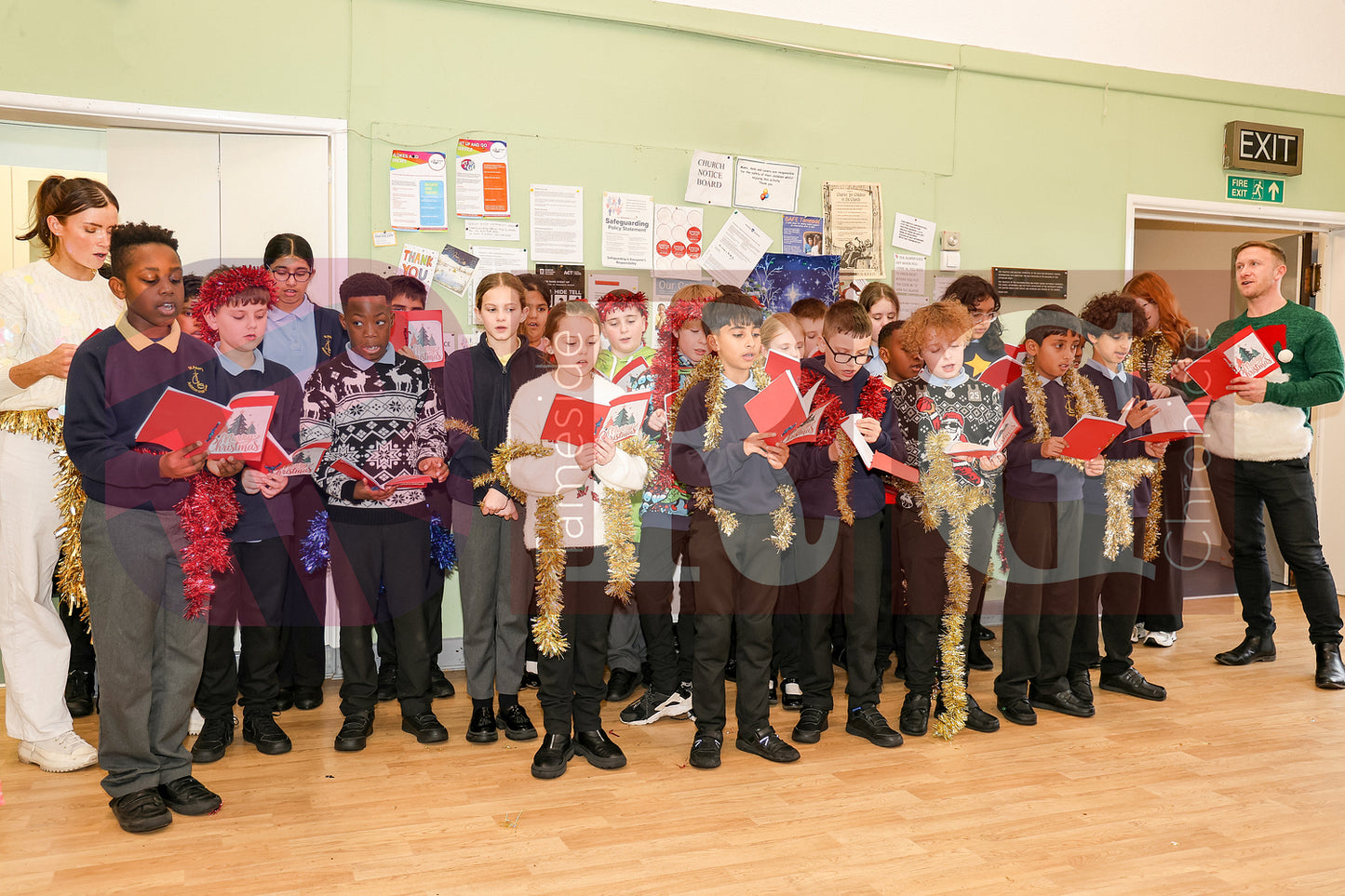 ST. PETERS COMMUNITY XMAS DINNER 2025 (56).JPG