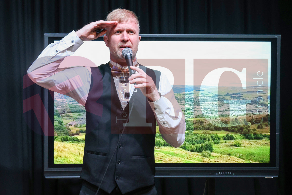 GLOSSOP COMMUNITY AWARDS (13).JPG