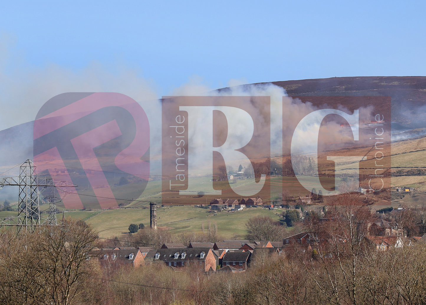 MOORLAND FIRE NEAR CARRBROOK (7).JPG