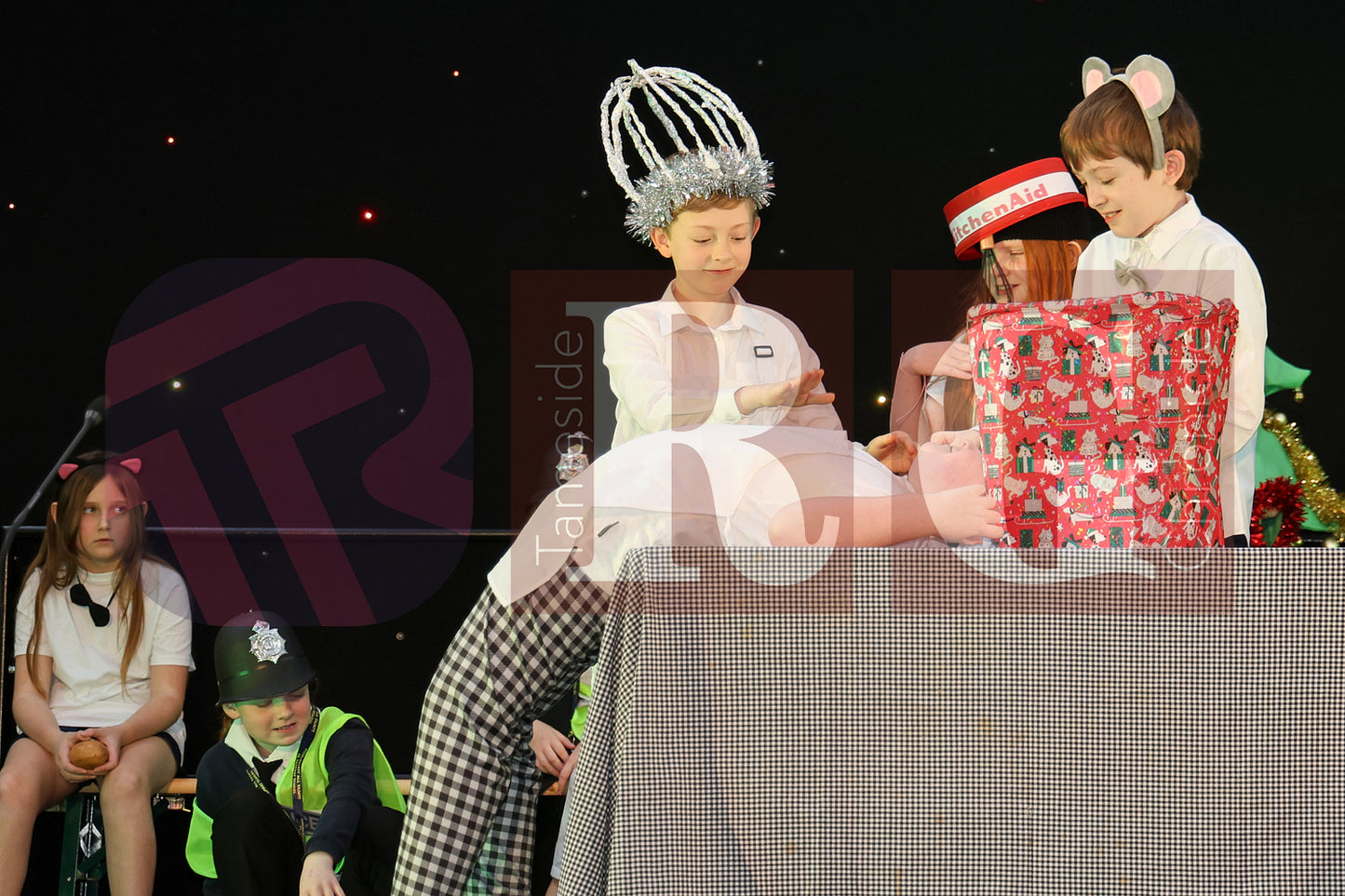 STALYBRIDGE CIVIC HALL SCHOOL PANTOMIME (59).JPG