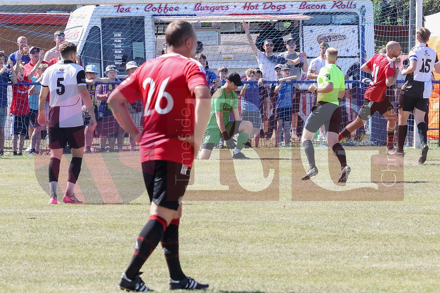 GLOSSOP NORTH EBD V UNITED LEGENDS (114).JPG