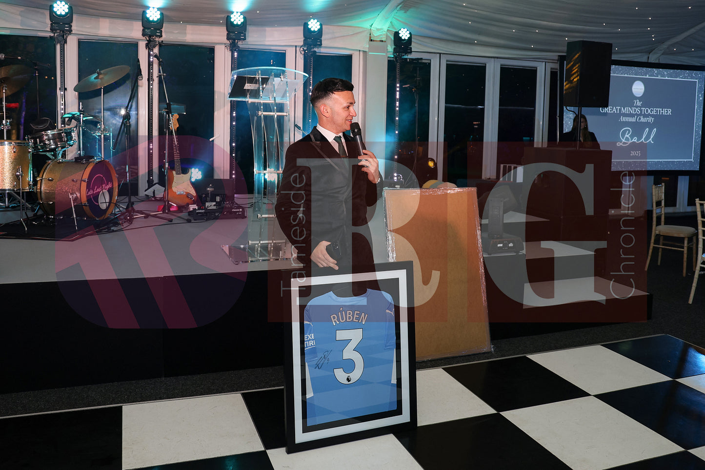 GREAT MINDS TOGETHER CHARITY BALL (246).JPG