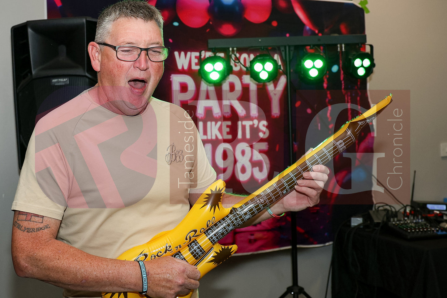 80s PARTY NIGHT ALZHEIMER'S SOCIETY (48).JPG