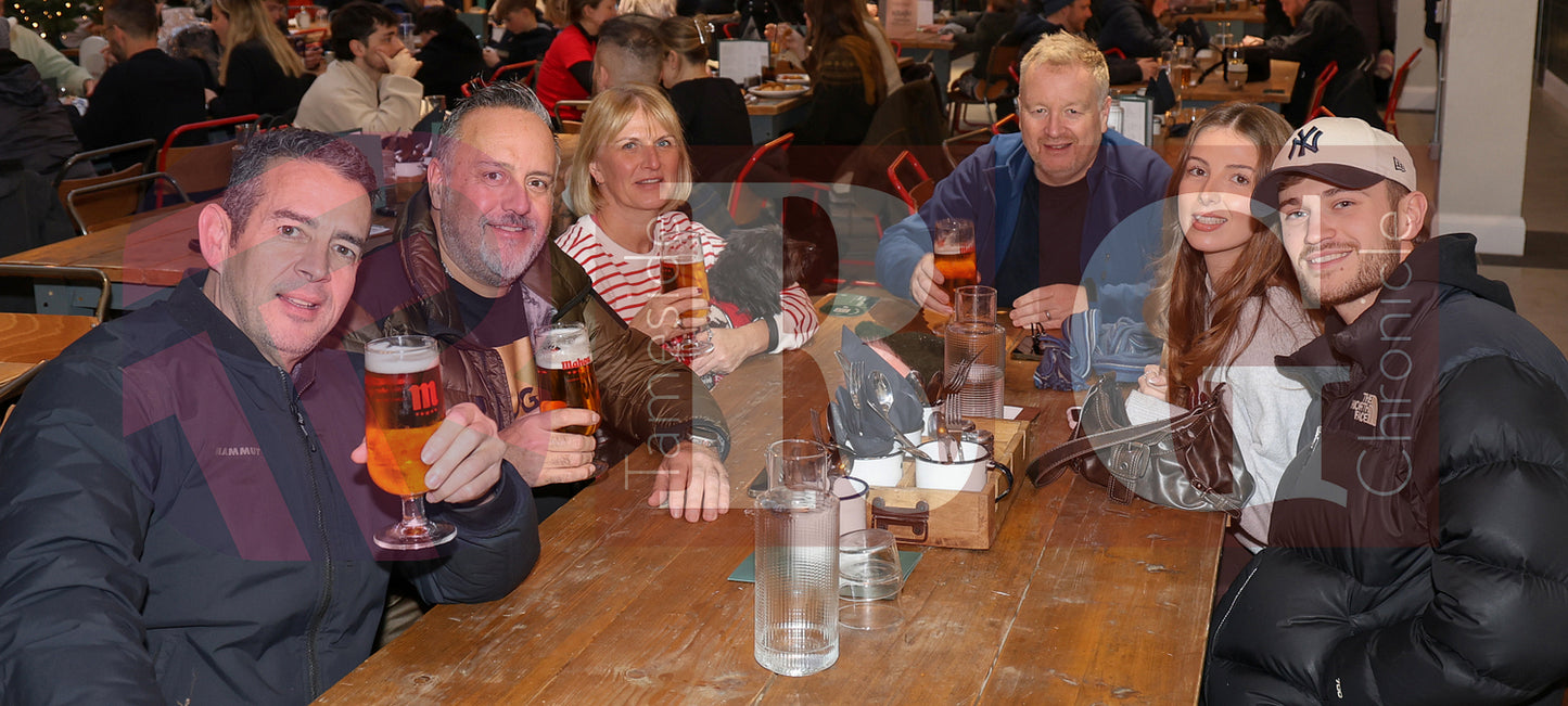 GLOSSOP LIGHT SWITCH ON 2025 (20).JPG