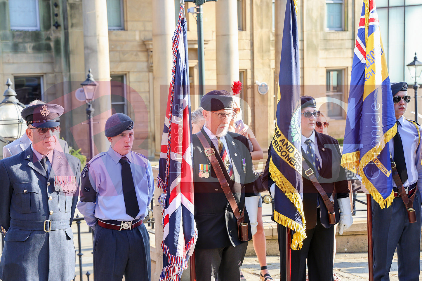VJ DAY 80 OLDHAM EVENING (57).JPG