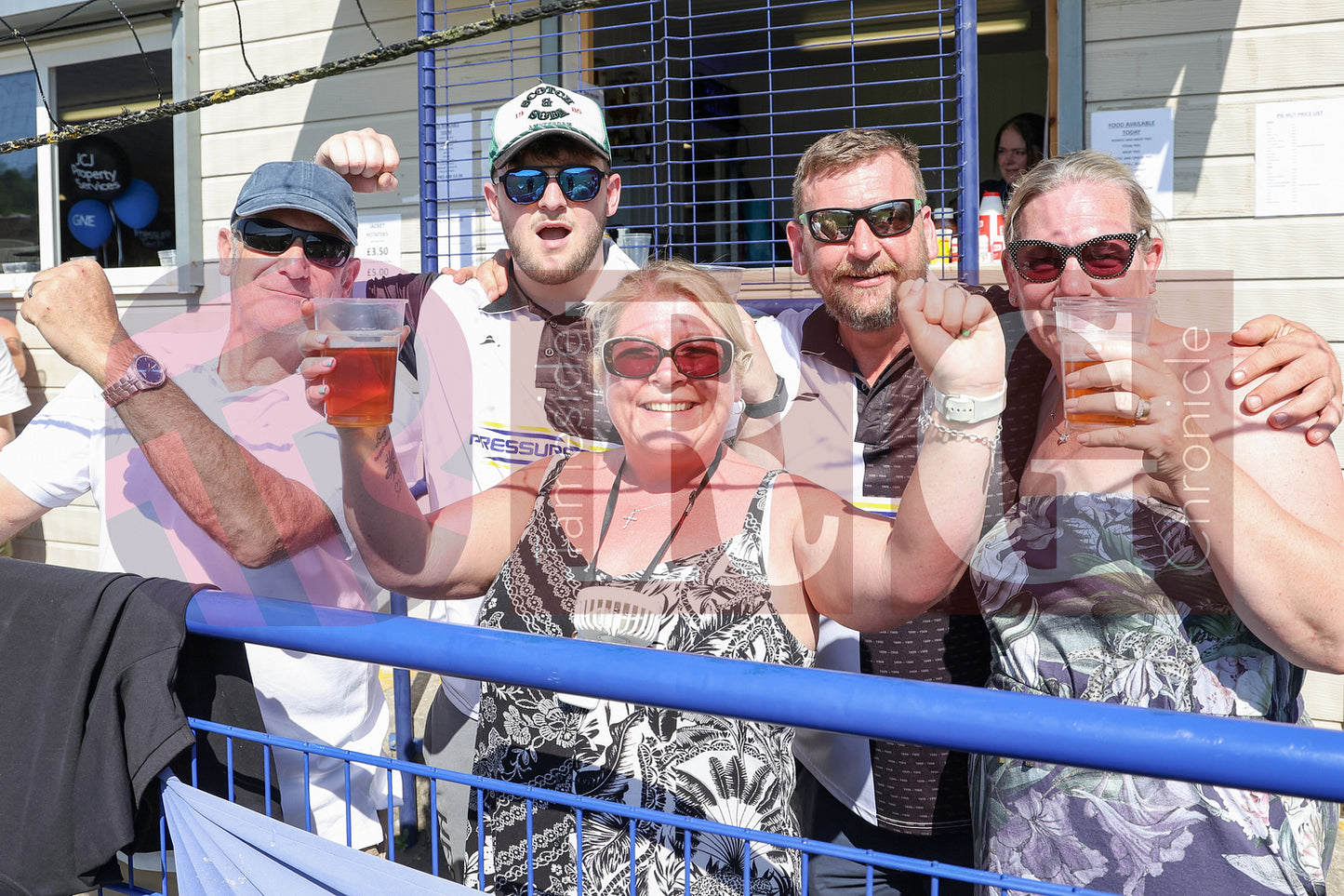GLOSSOP NORTH EBD V UNITED LEGENDS (46).JPG