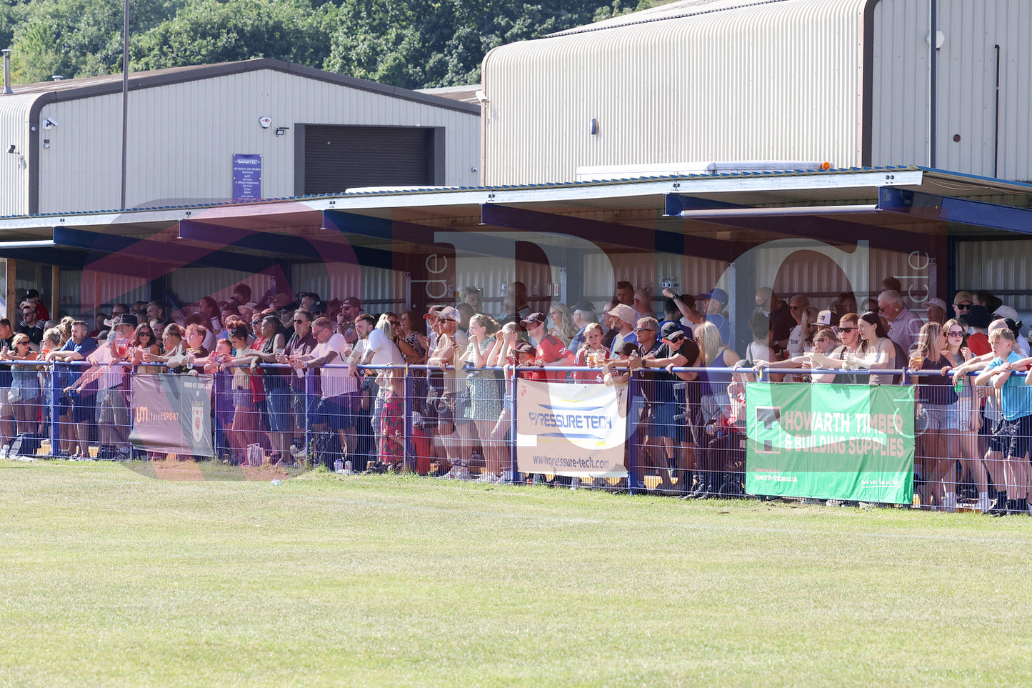 GLOSSOP NORTH EBD V UNITED LEGENDS (138).JPG