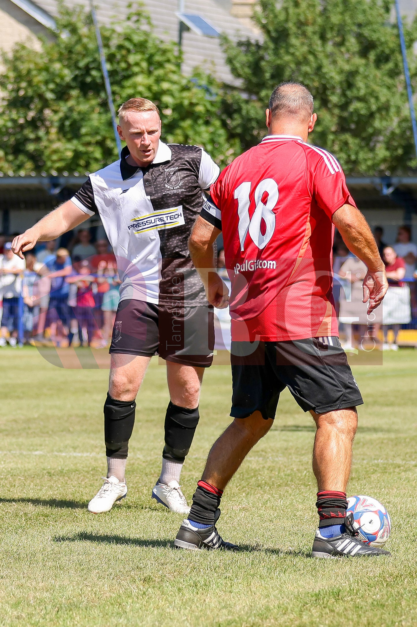 GLOSSOP NORTH EBD V UNITED LEGENDS (156).jpg