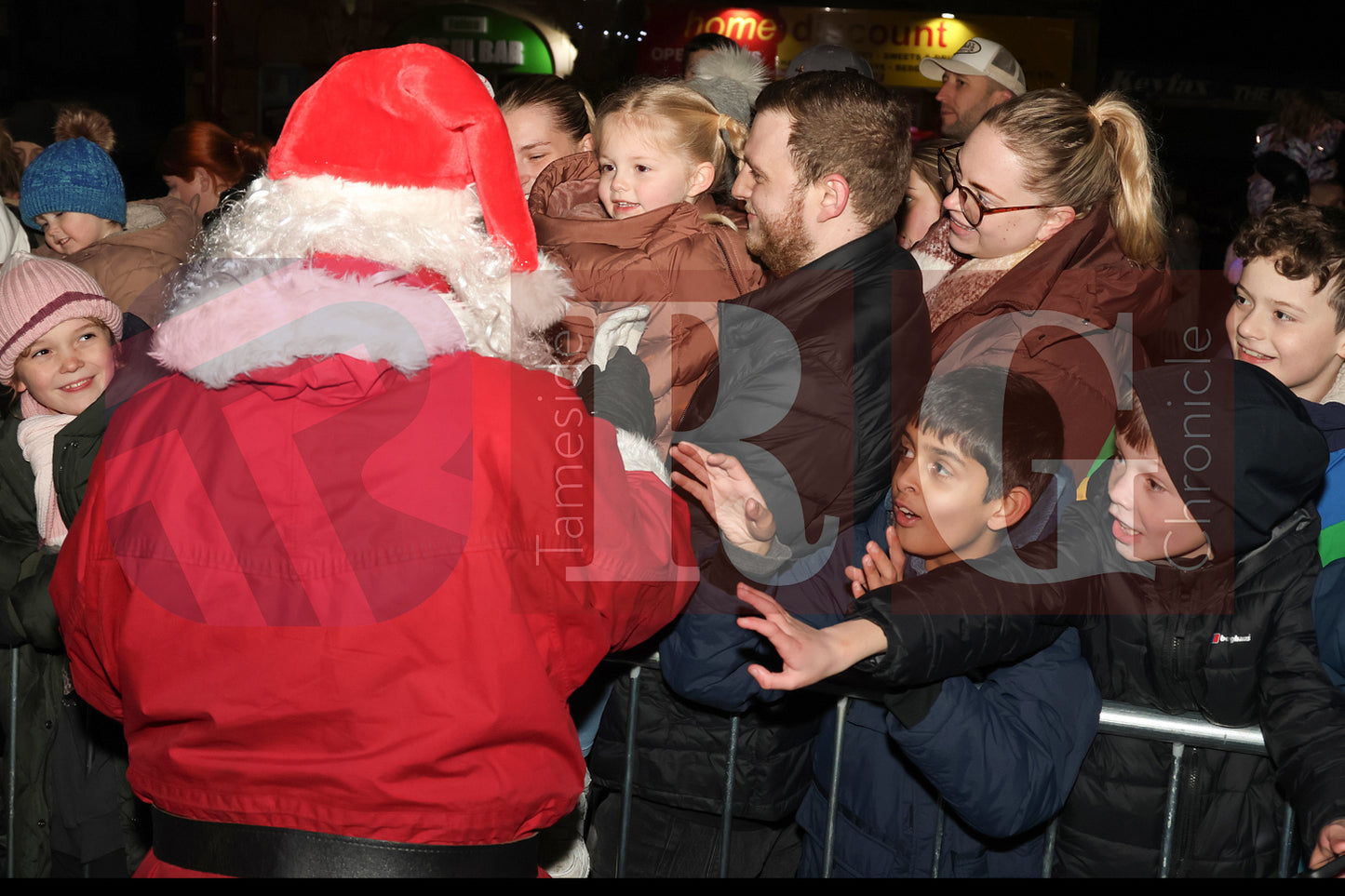 DUKINFIELD LIGHTS SWITCH ON (52).JPG