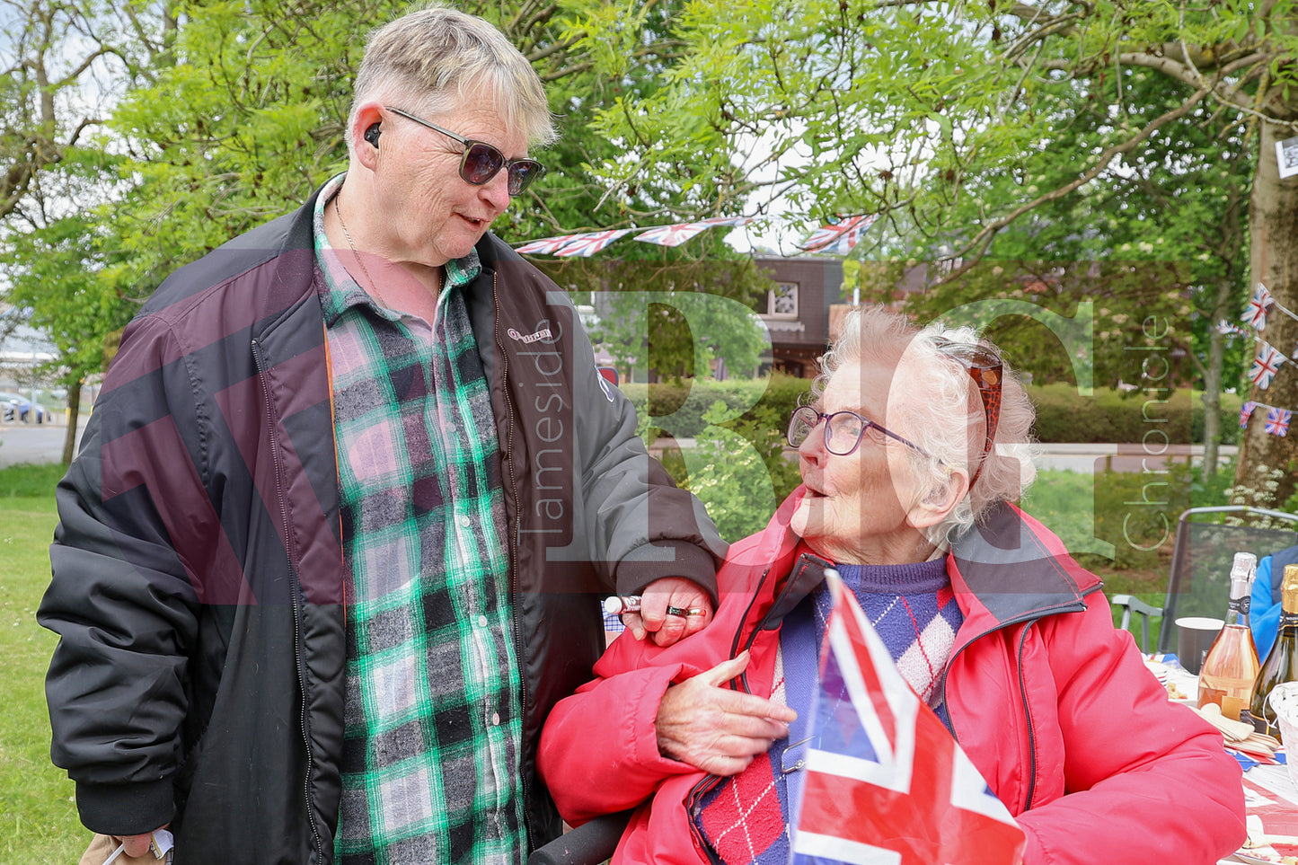 VE DAY THE COMMUNITY GARDEN DUKINFIELD (17).JPG
