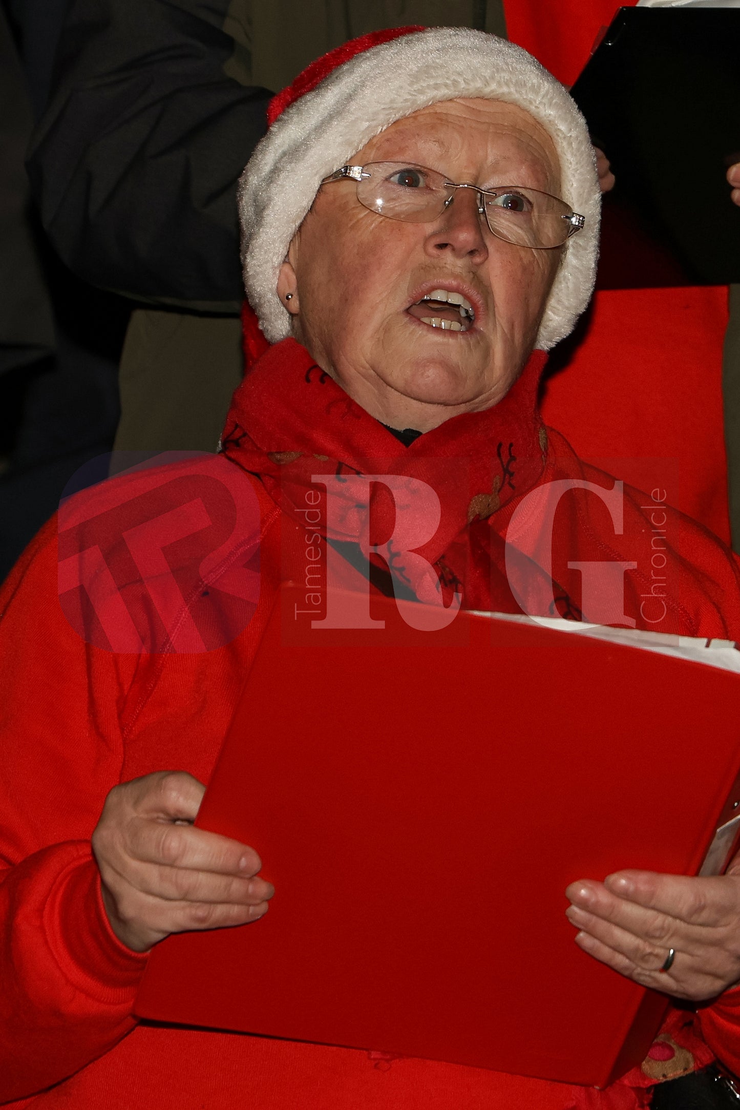 DUKINFIELD LIGHTS SWITCH ON (52).JPG