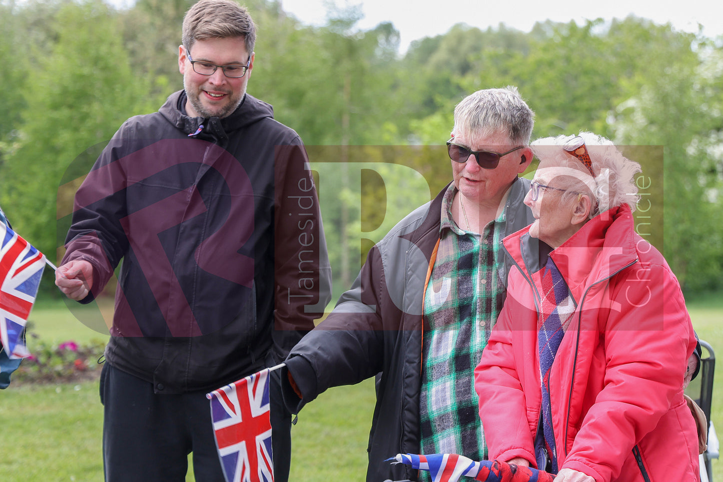 VE DAY THE COMMUNITY GARDEN DUKINFIELD (81).JPG