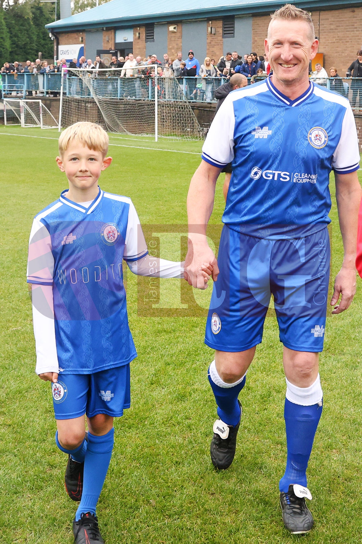 STALYBRIDGE CELTIC LEGENDS V MAN UTD LEGENDS (16).JPG