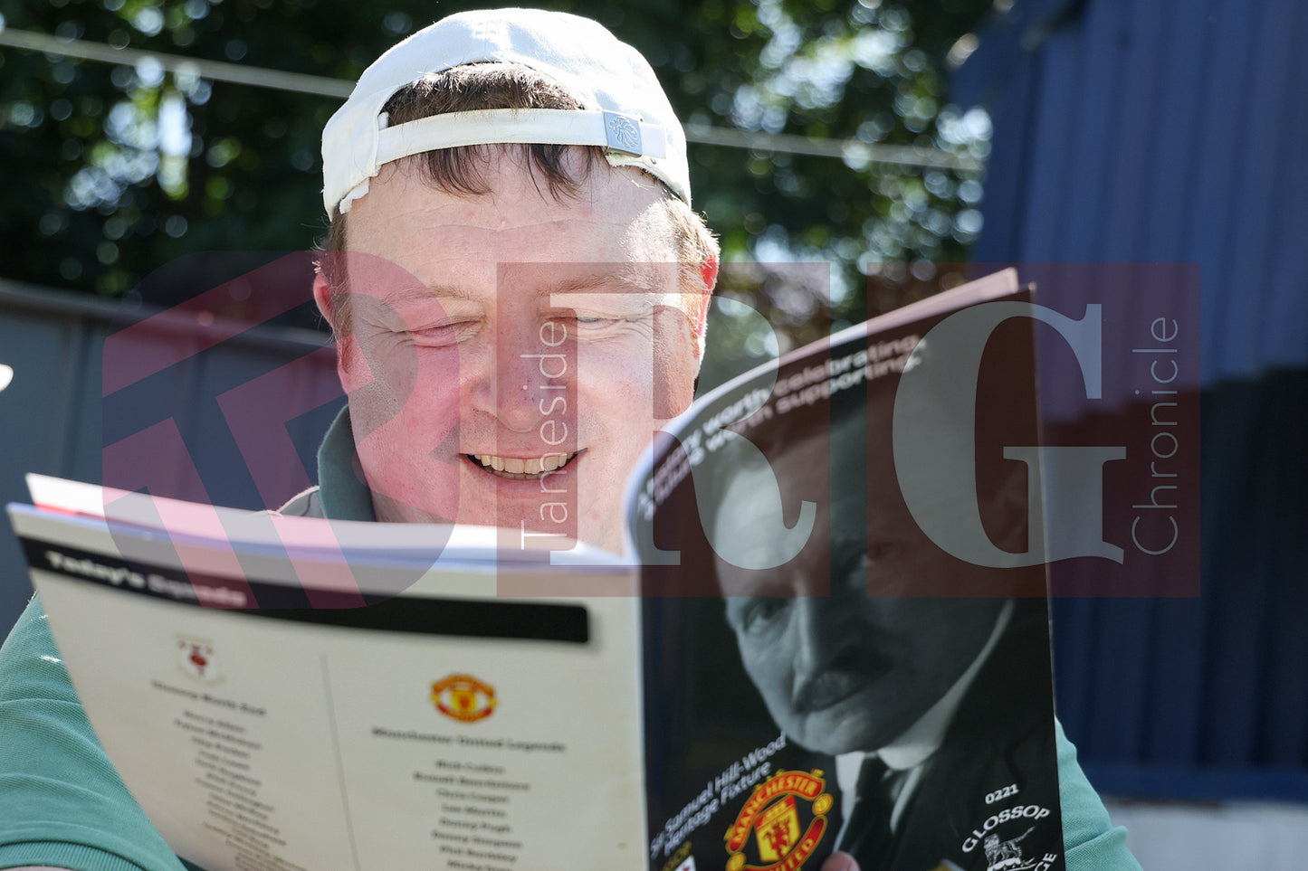 GLOSSOP NORTH EBD V UNITED LEGENDS (20).JPG