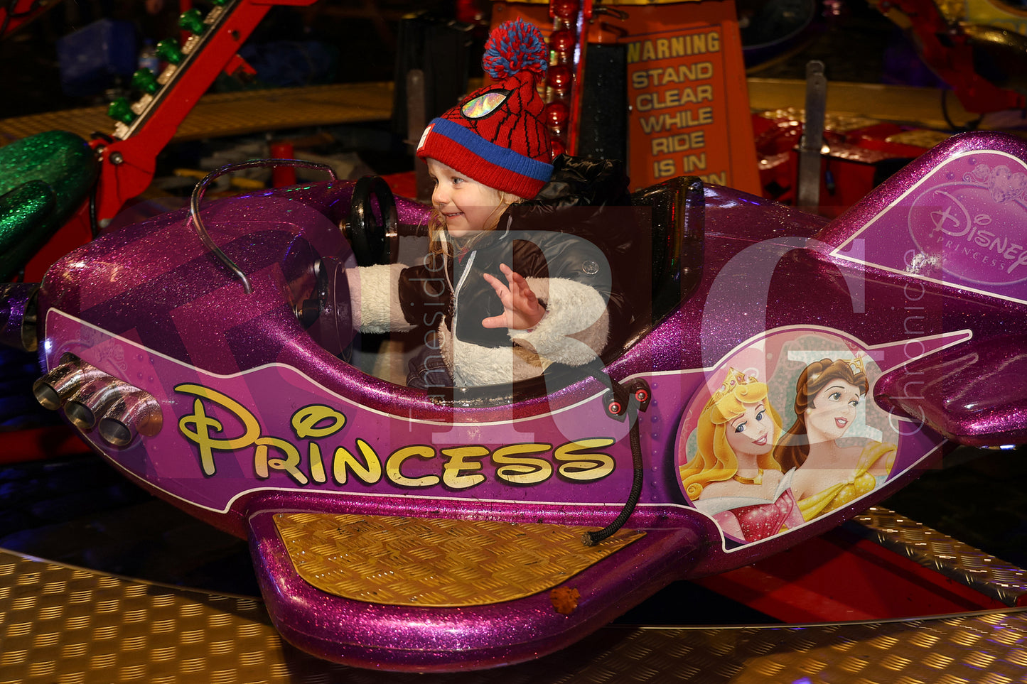 GLOSSOP LIGHT SWITCH ON 2025 (95).JPG