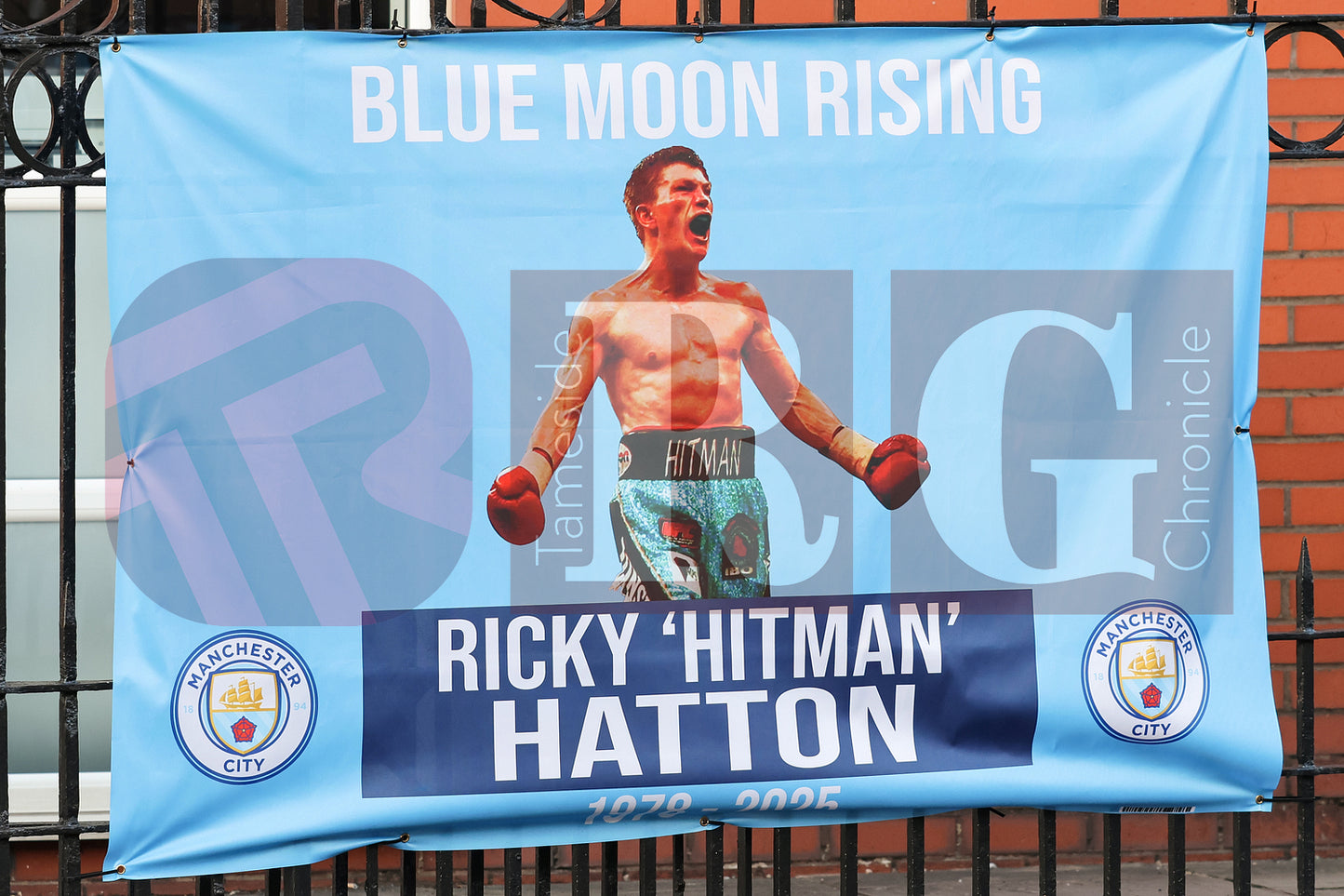 RICKY HATTON ONE MIN SILENCE (31).JPG