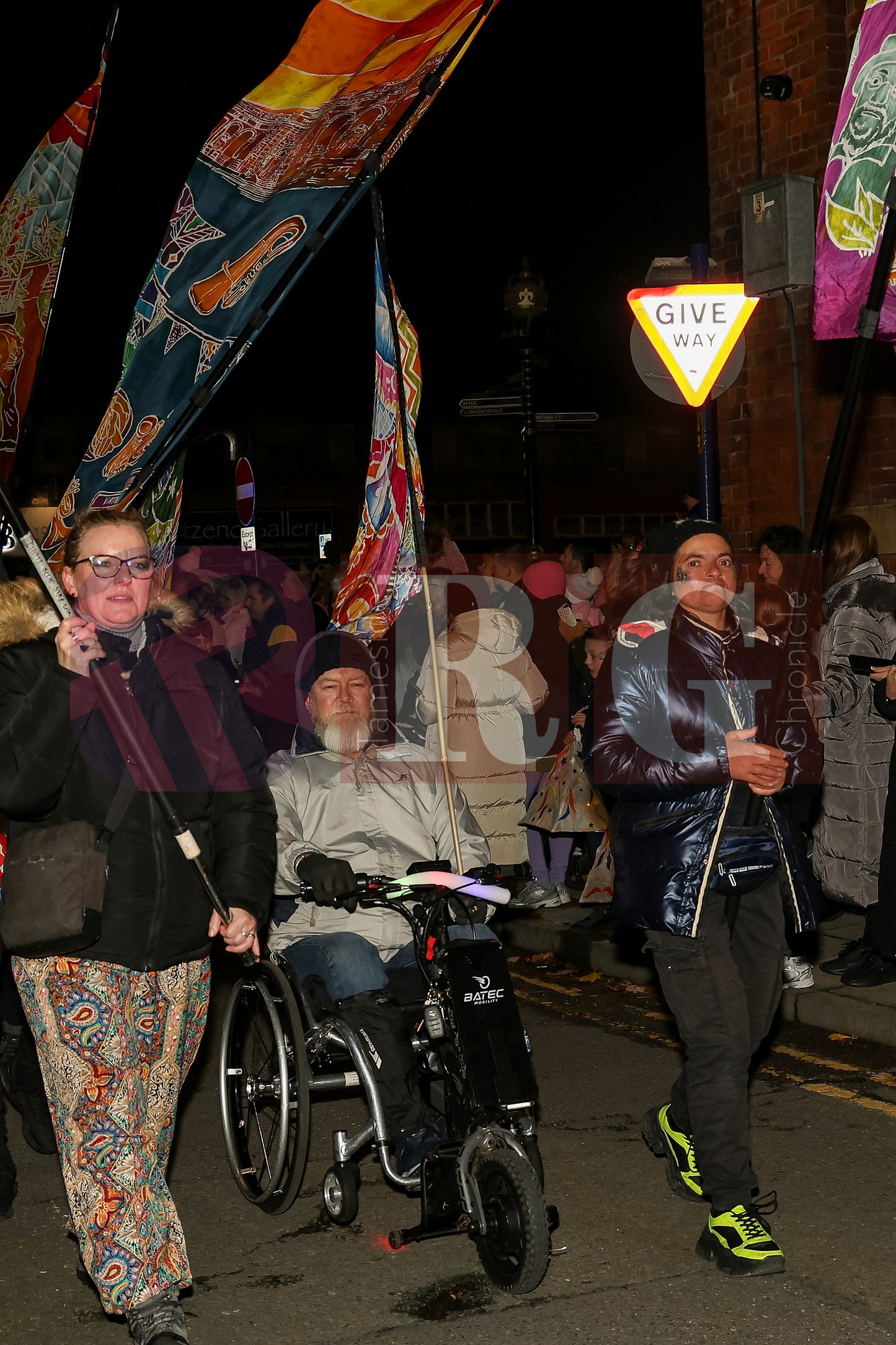 LANTERN PARADE STALYBRIDGE (83).JPG
