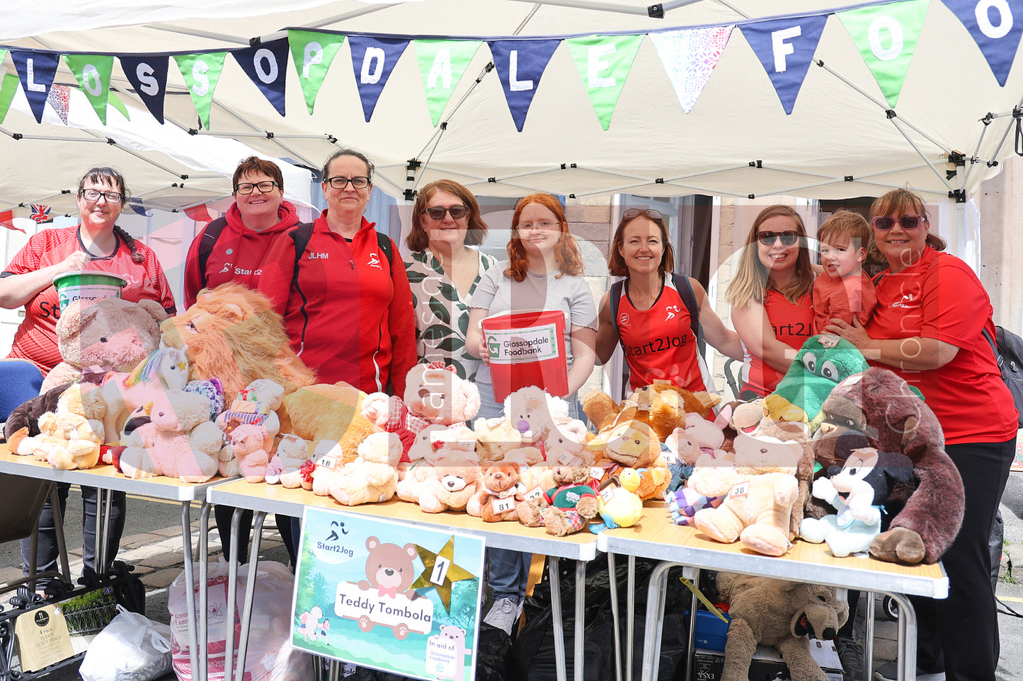 GLOSSOP HERITAGE WEEKEND SUN 2nd JUNE 2024 (59).JPG