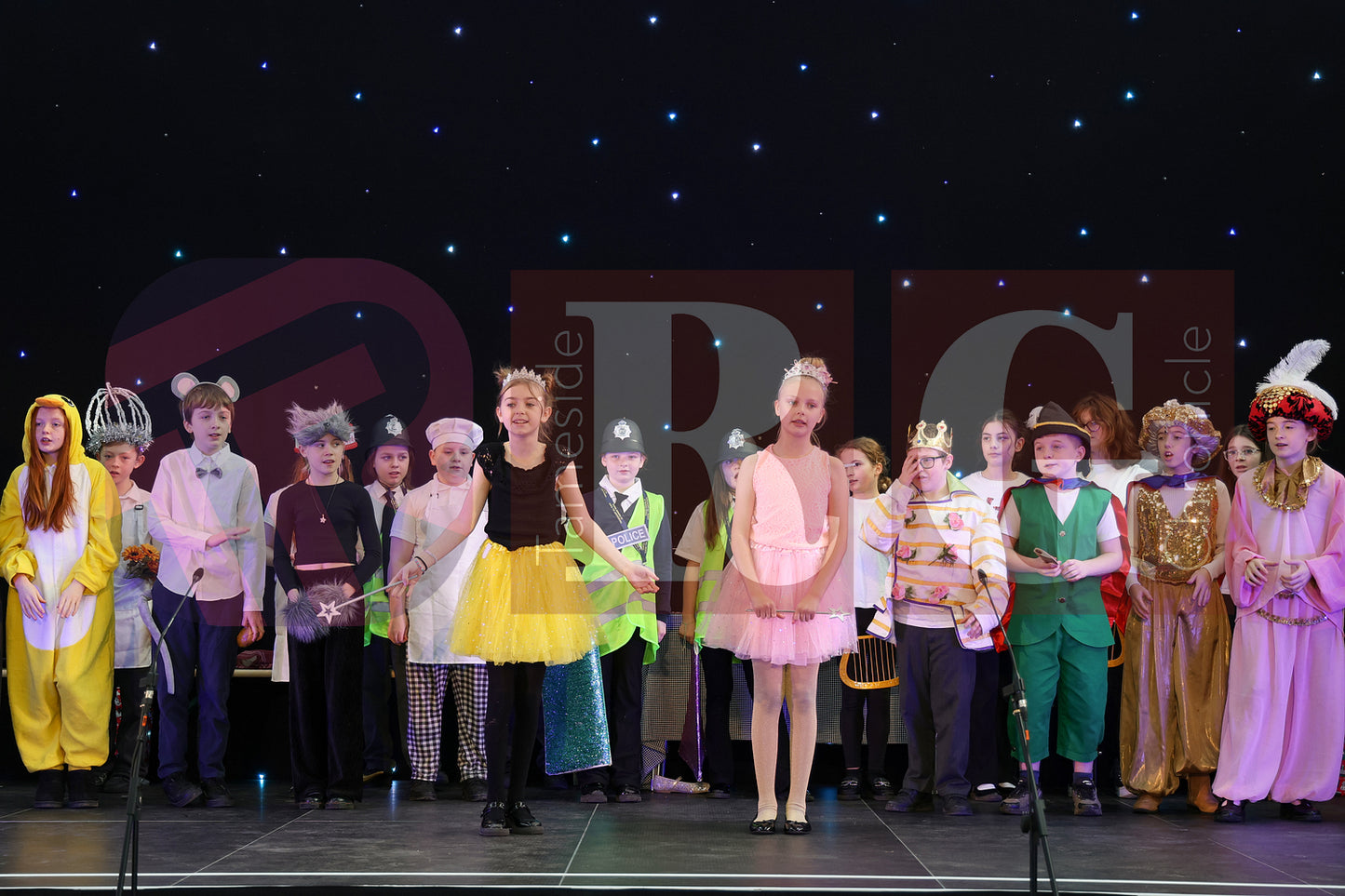 STALYBRIDGE CIVIC HALL SCHOOL PANTOMIME (10).JPG