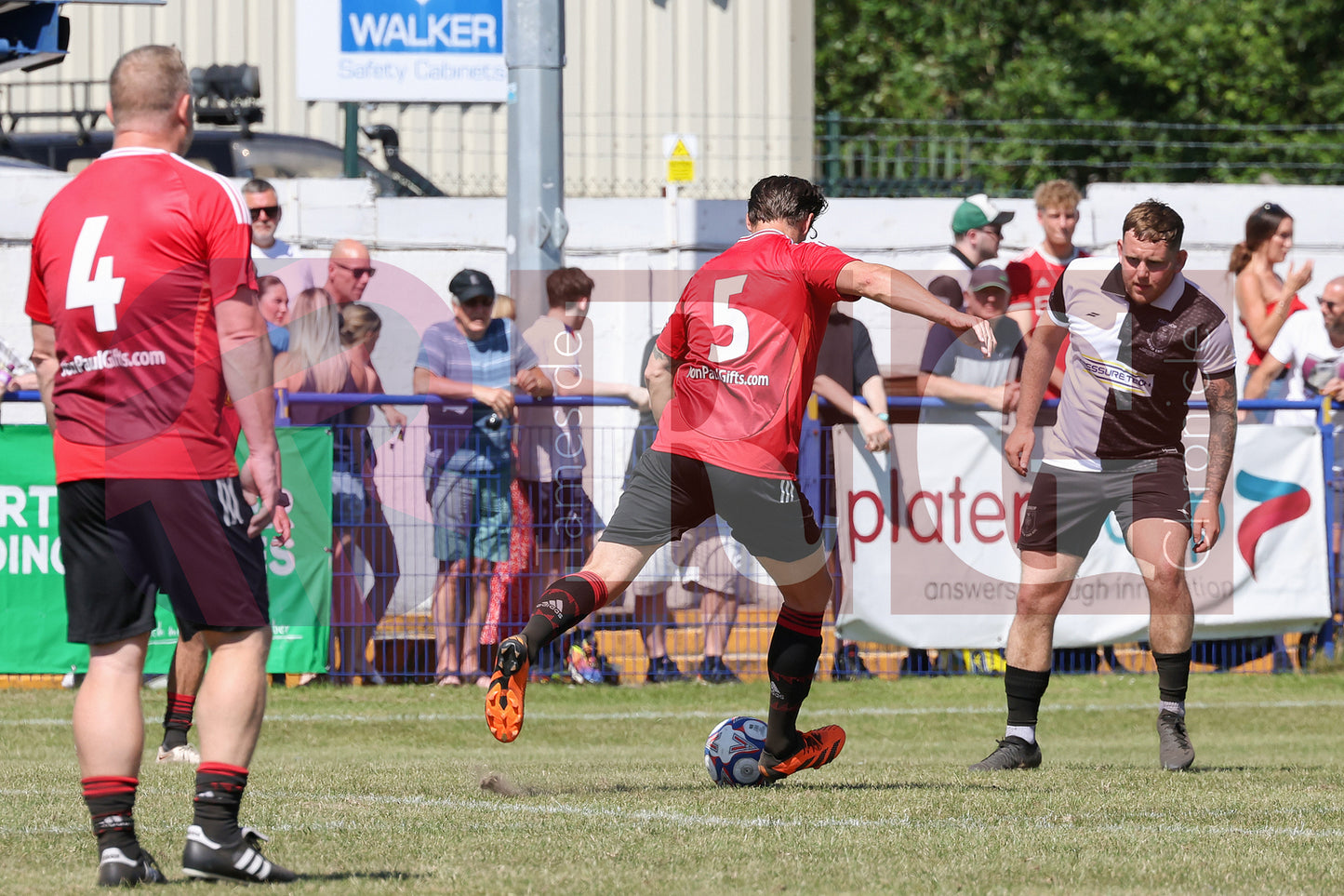 GLOSSOP NORTH EBD V UNITED LEGENDS (169).jpg