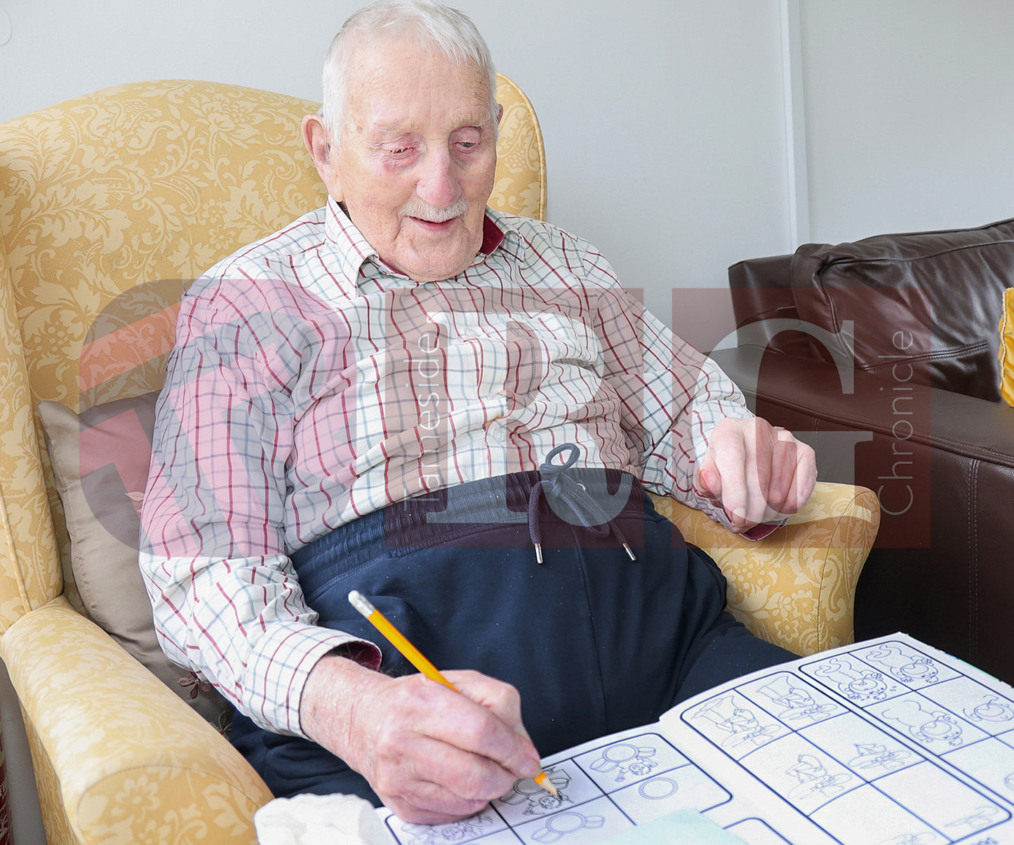 RISINGS CARE HOME OPEN DAY GLOSSOP (3).JPG