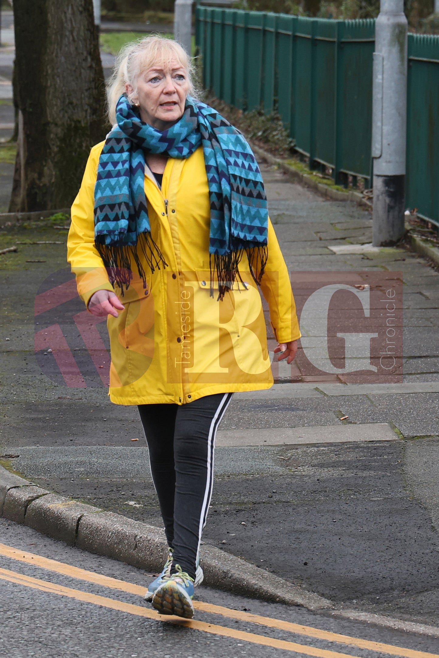 WALK WITH THE MAYOR HYDE TO DUKINFIELD (35).JPG