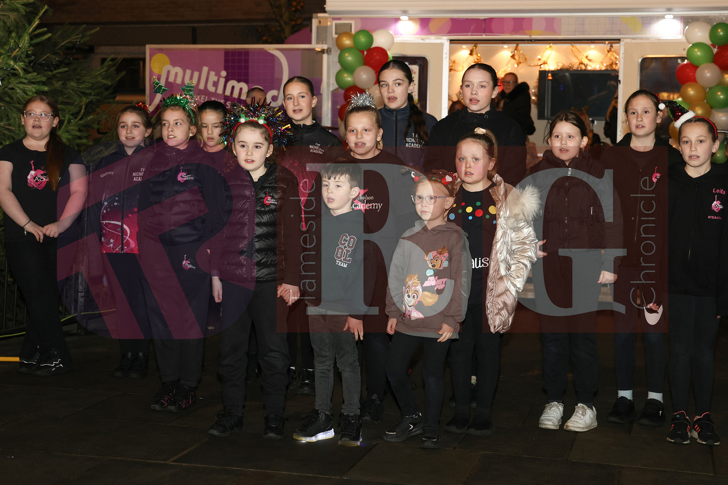 DROYLSDEN LIGHTS SWITCH ON 2024 (22).JPG