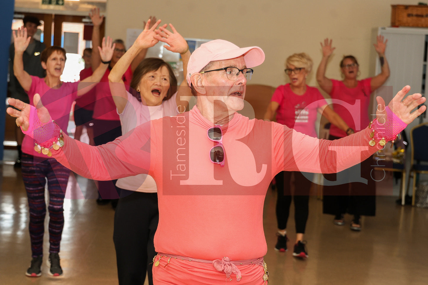 BREAST CANCER FUNDRAISING GRAFTON CENTRE HYDE (35).JPG