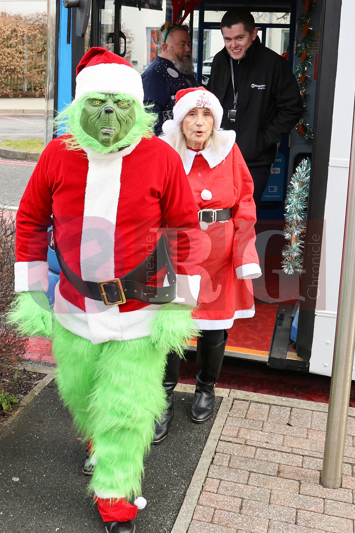 TAMESIDE HOSPITAL CHILDRENS WARD WITH SANTA 2025 (10).JPG