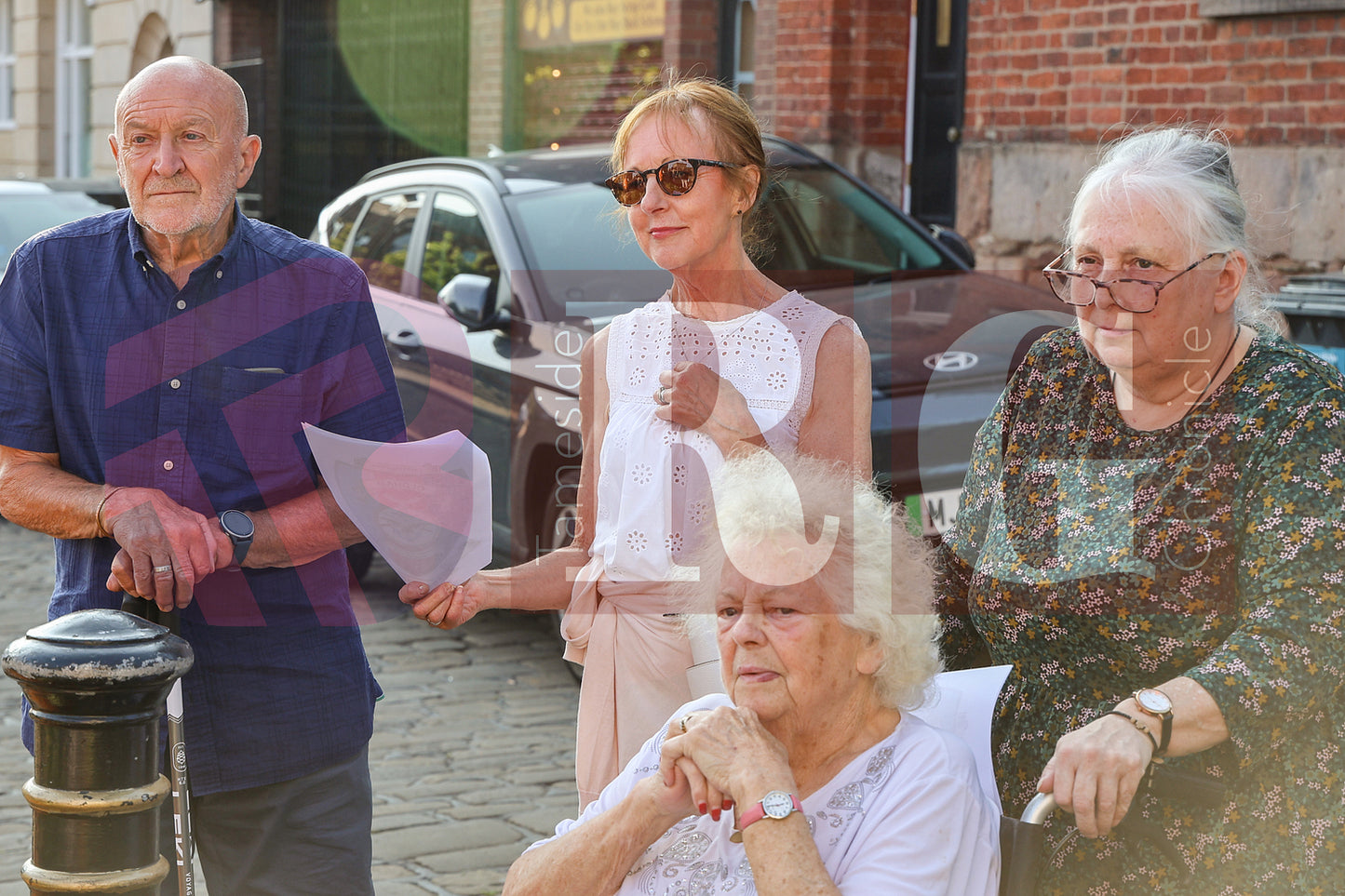 VJ DAY 80 OLDHAM EVENING (29).JPG