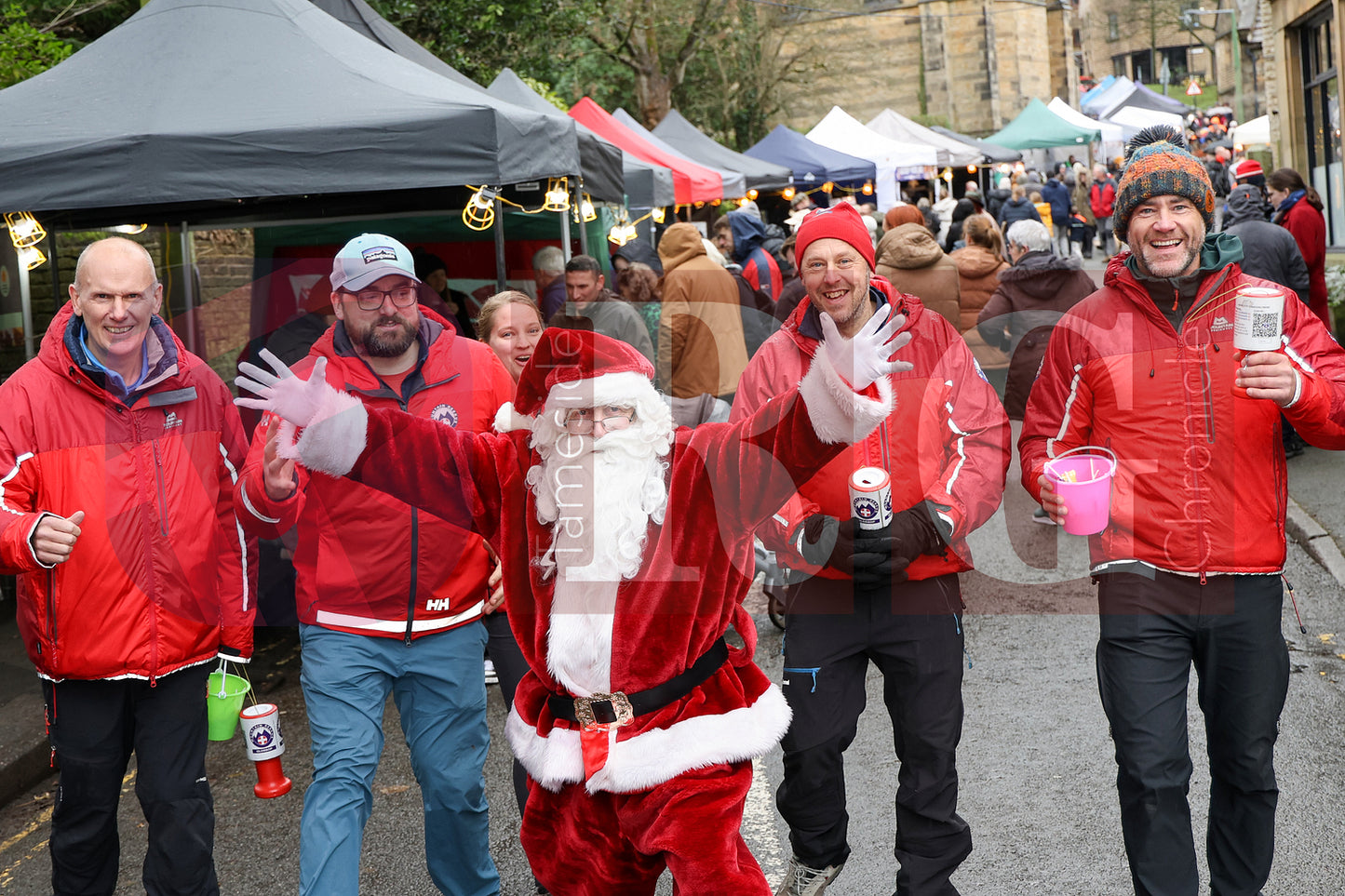 GLOSSOP XMAS MARKET 2025 (97).JPG