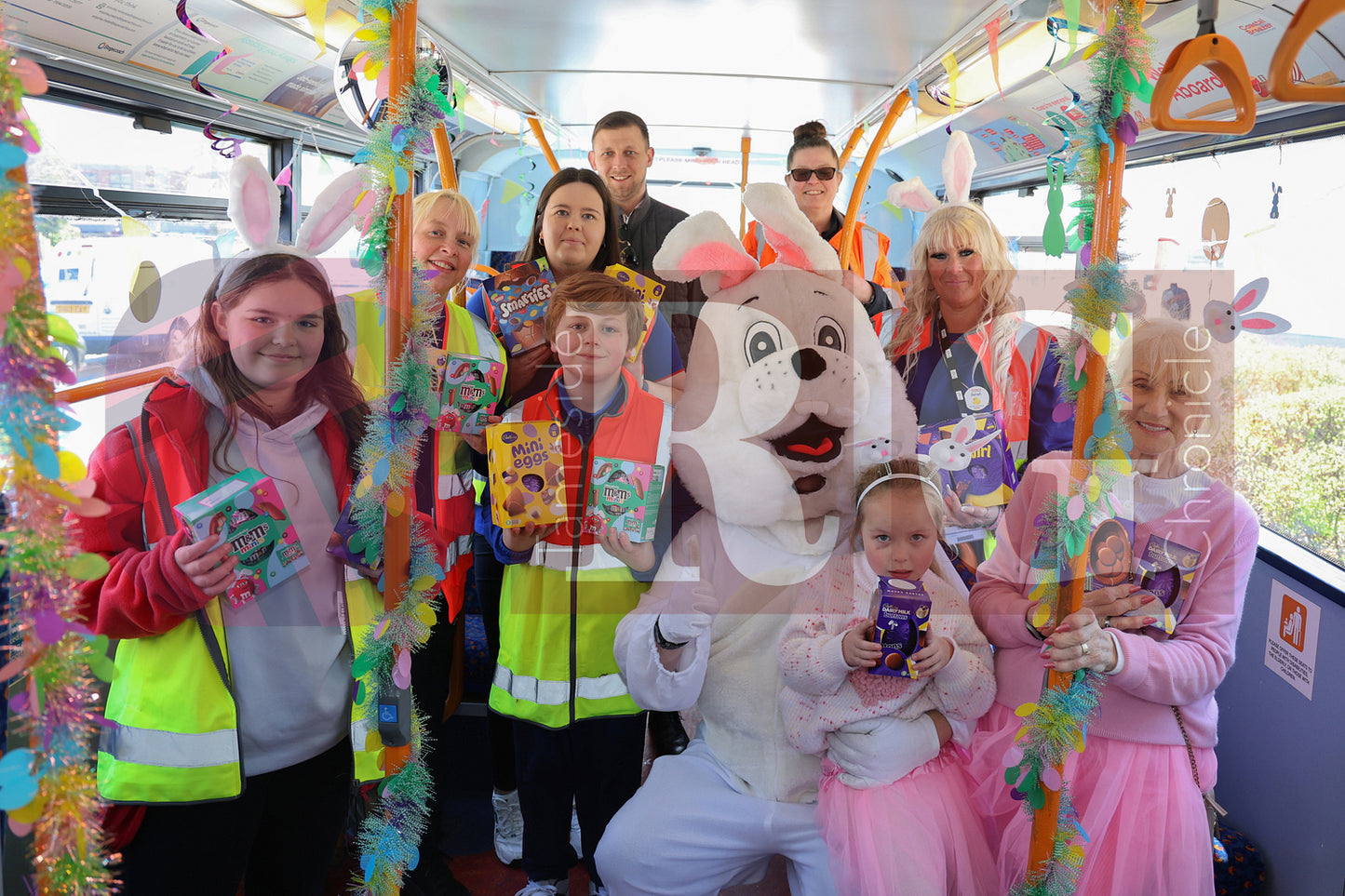 TAMESIDE HOSPITAL CHILDRENS WARD EASTER STAGECOACH (6).JPG