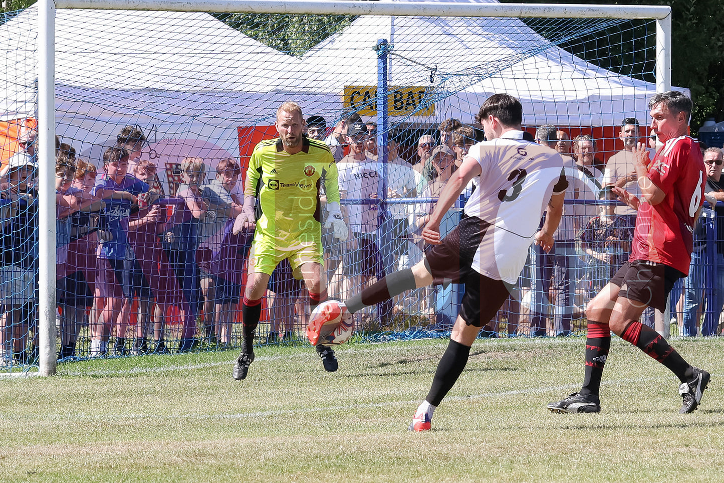 GLOSSOP NORTH EBD V UNITED LEGENDS (164).jpg