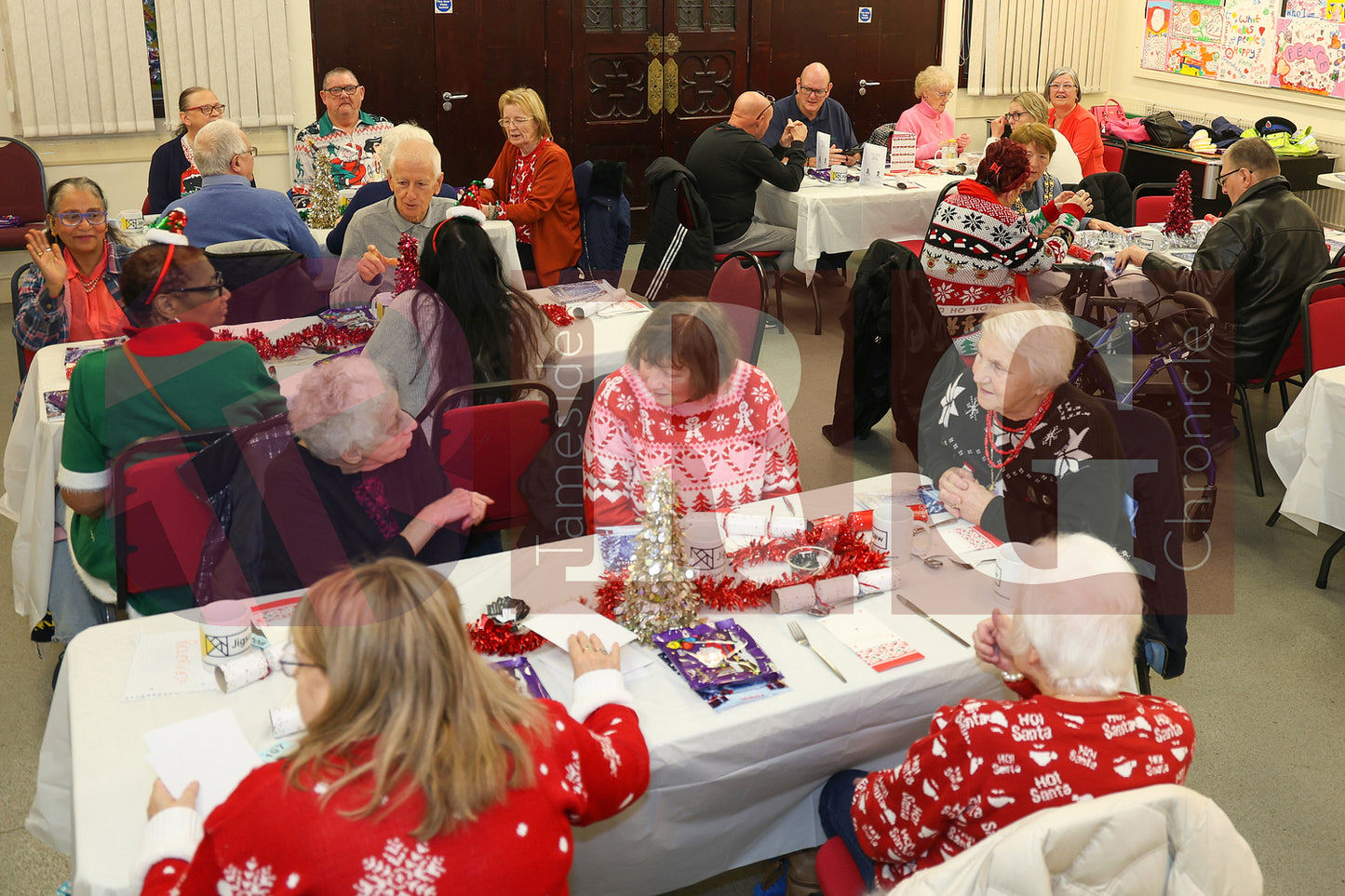 ST PETERS COMMUNITY XMAS DINNER 2024 (18).JPG