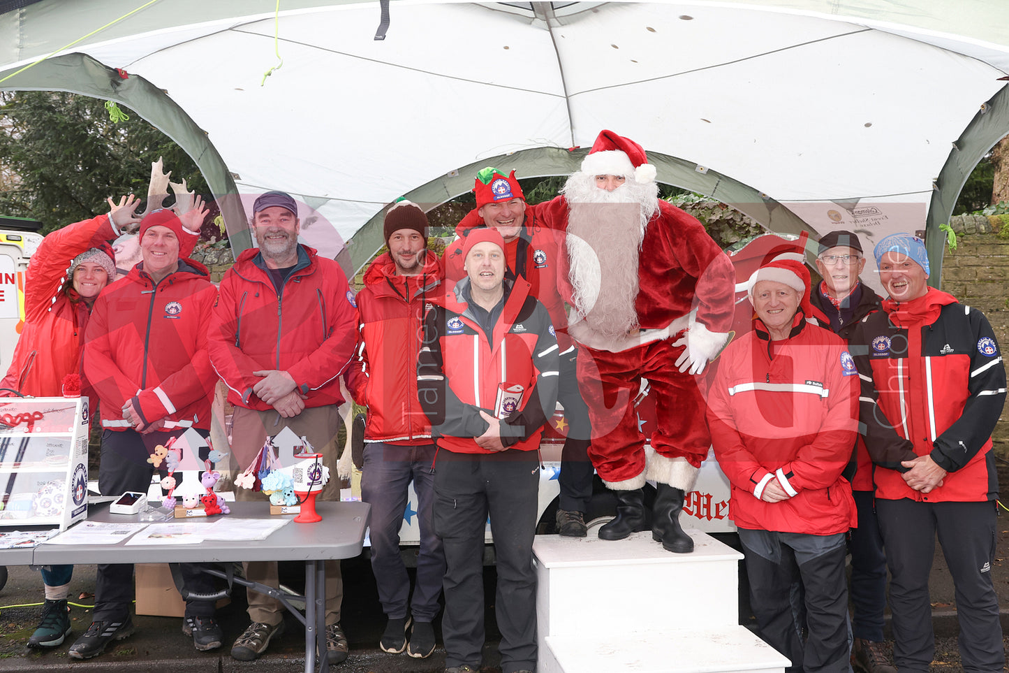 GLOSSOP CHRISTMAS MARKET 2024 (10).JPG