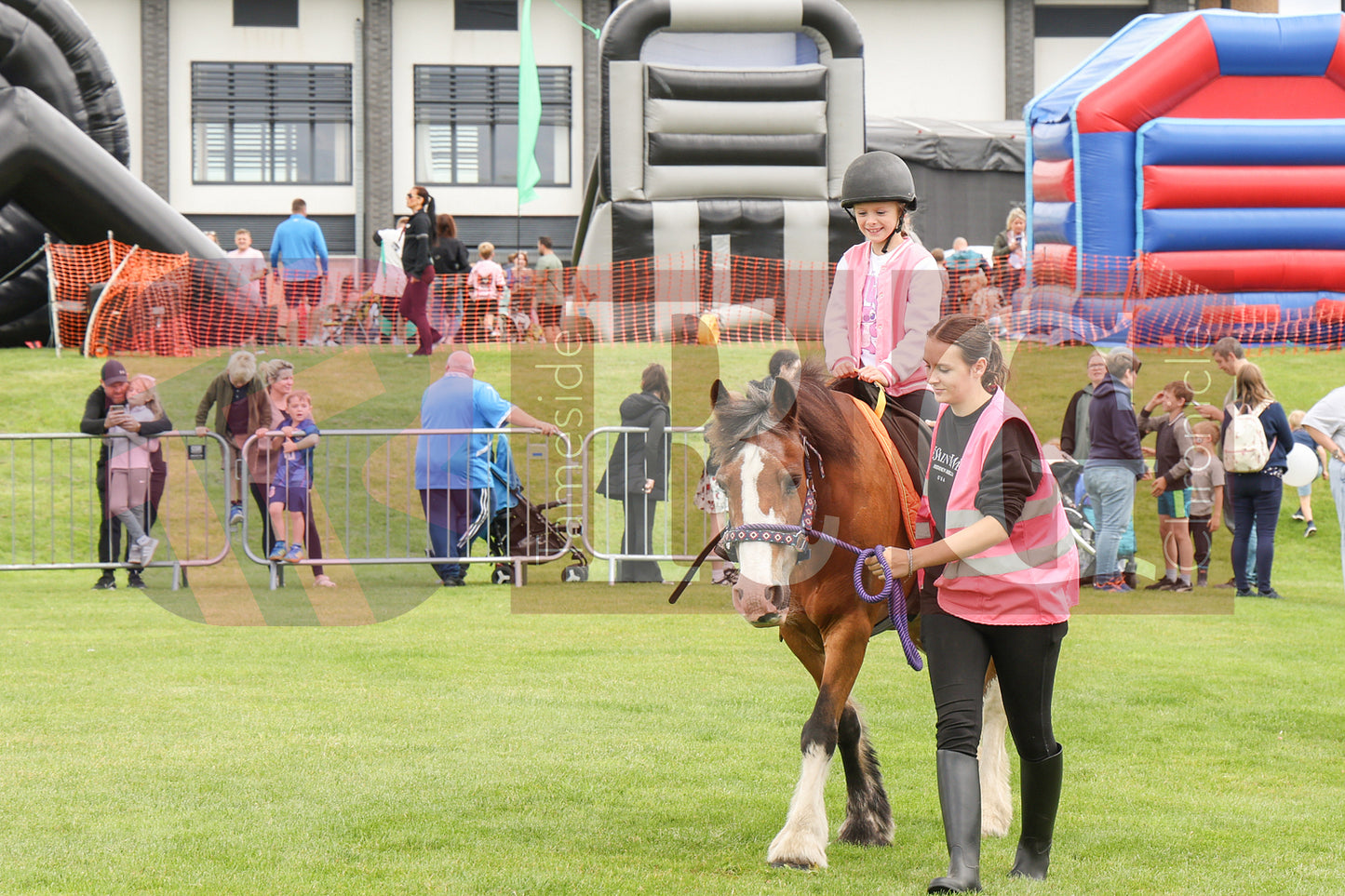 KEN WARD HATTERSLEY TAMESIDE ROCKS 2025 (24).JPG