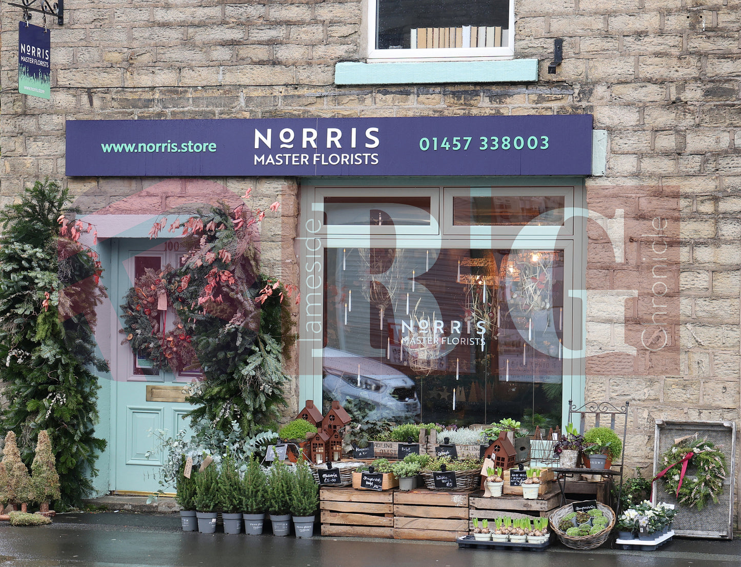 GLOSSOP CHRISTMAS SHOPS 2025 (79).JPG