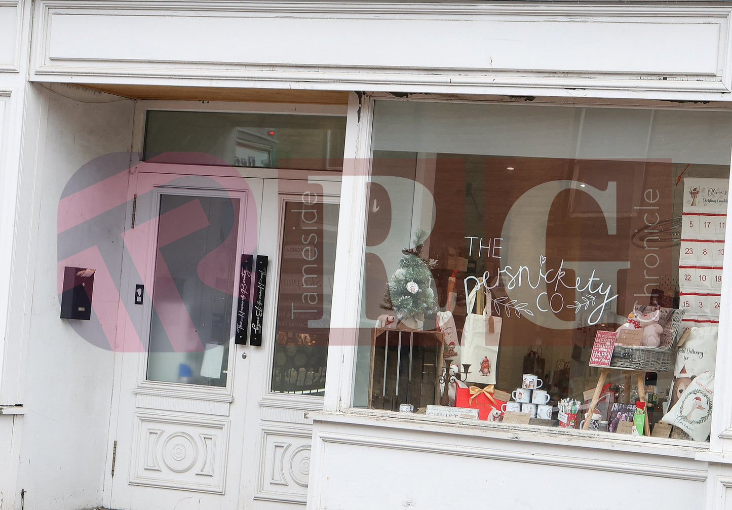GLOSSOP CHRISTMAS SHOPS 2025 (17).JPG