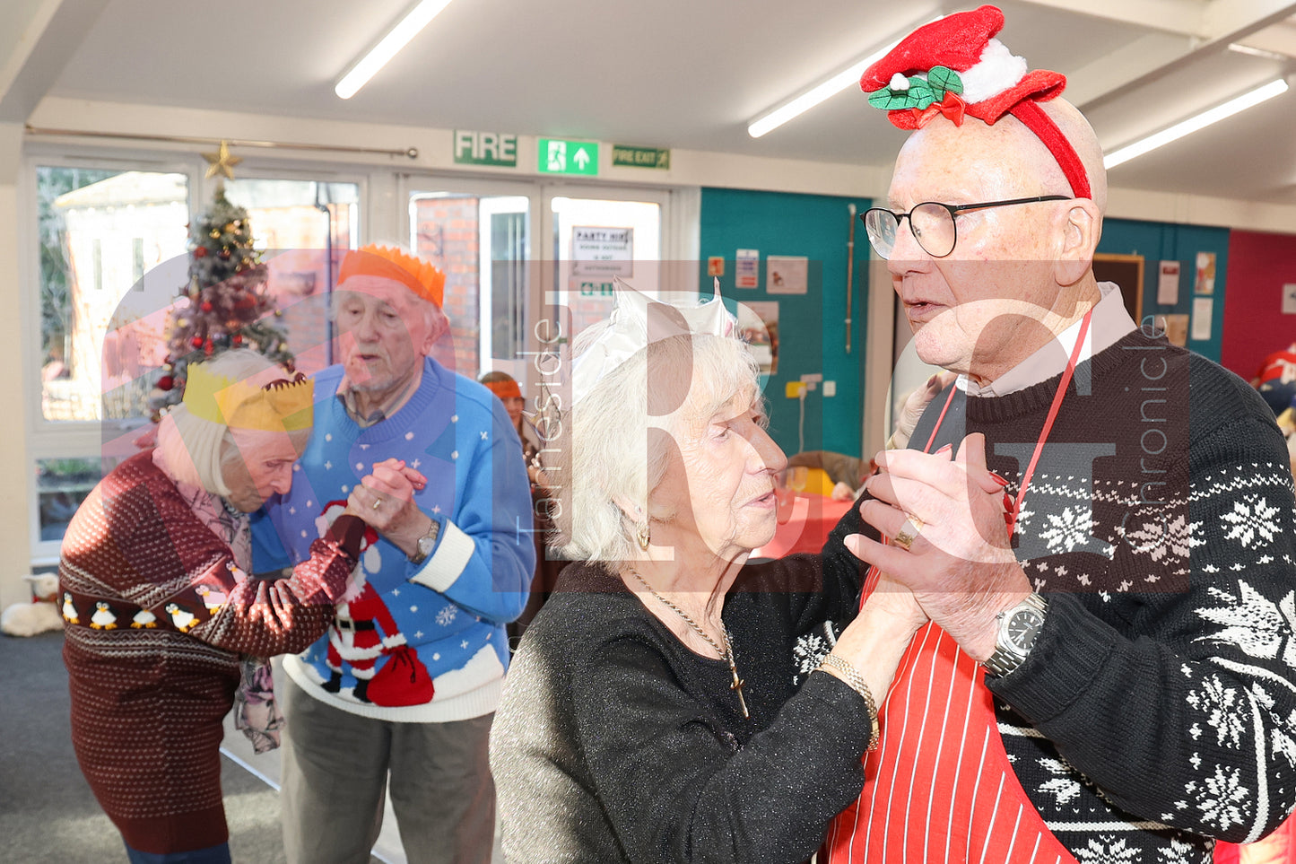 TOGETHER CENTRE DUKINFIELD XMAS DINNER 2025 (79).JPG