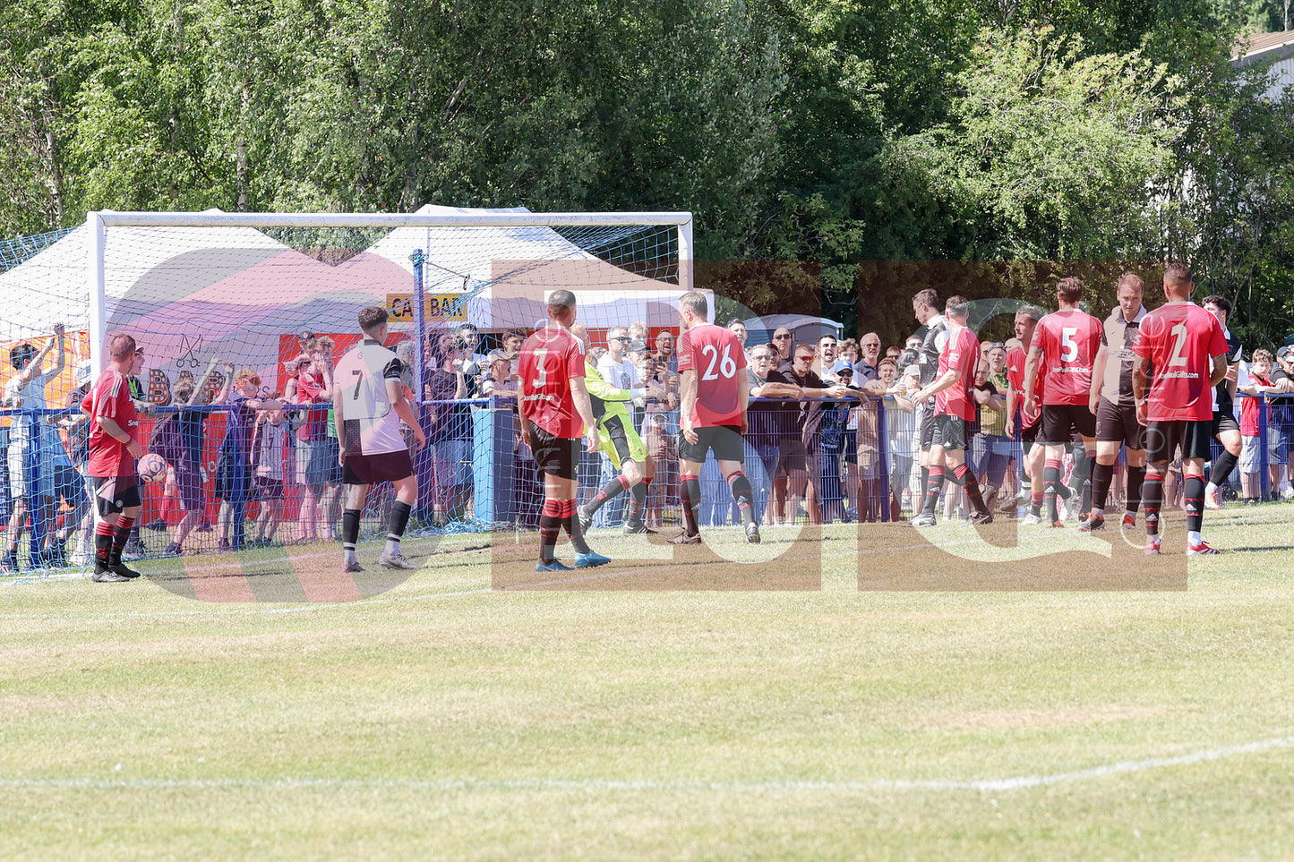 GLOSSOP NORTH EBD V UNITED LEGENDS (76).JPG