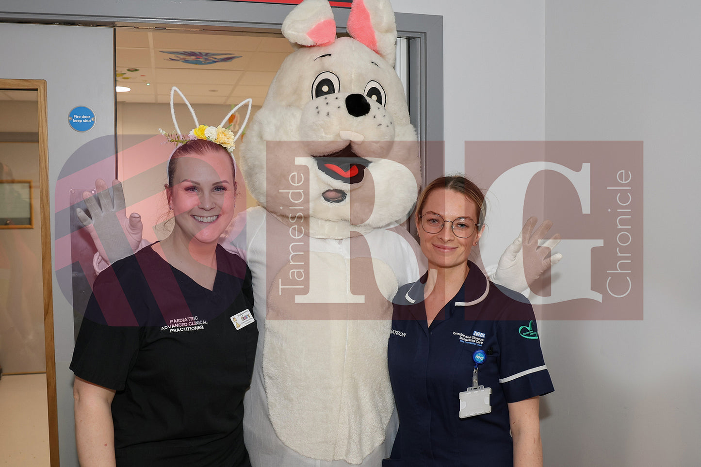 TAMESIDE HOSPITAL CHILDRENS WARD EASTER STAGECOACH (60).JPG