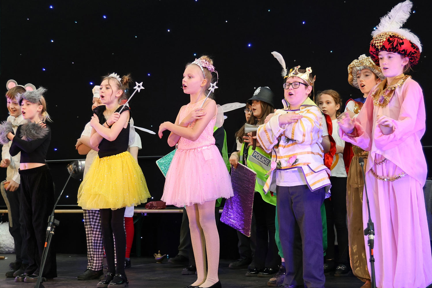 STALYBRIDGE CIVIC HALL SCHOOL PANTOMIME