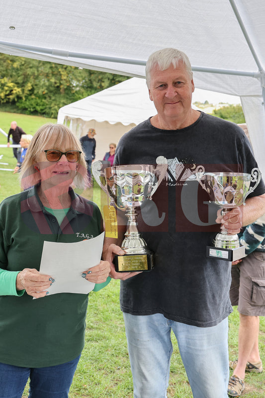 TINTWISTLE GARDENERS SHOW (138).JPG