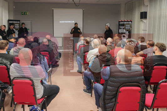 ANDY'S MAN CLUB HYDE (31).JPG