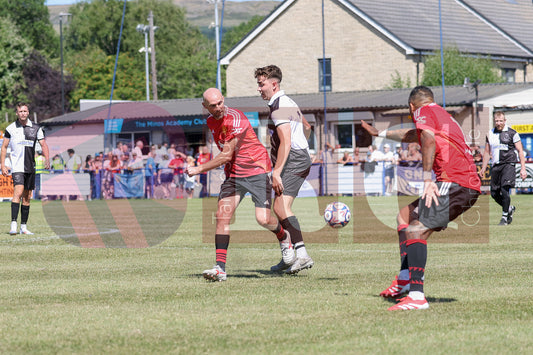 GLOSSOP NORTH EBD V UNITED LEGENDS  (80).JPG