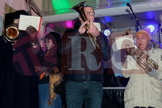 GLOSSOP LIGHT SWITCH ON 2025 (156).JPG