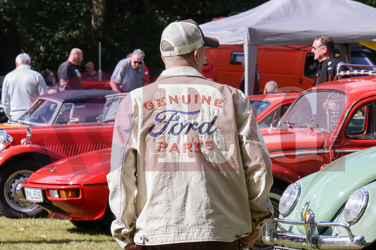 GLOSSOP CAR SHOW (85).JPG