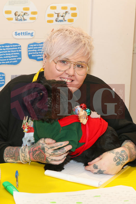 DOG TRUST DENTON XMAS (41).JPG